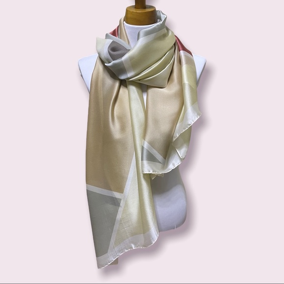 NEW Silk like Color Block Scarf / Wrap - Picture 2 of 5